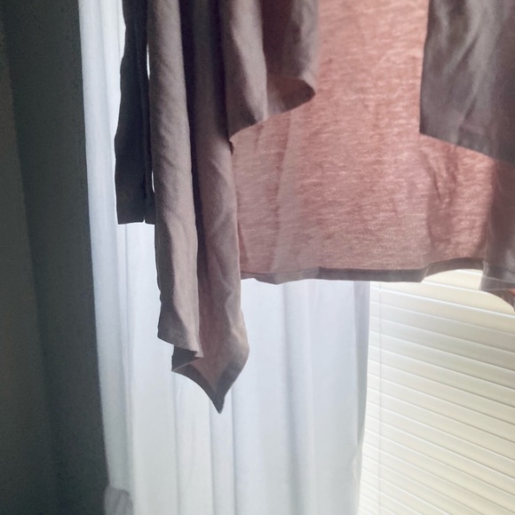 Blush Cardigan - Picture 2 of 4